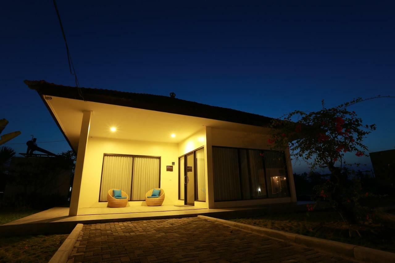 Belitung Holiday Resort Sijuk エクステリア 写真