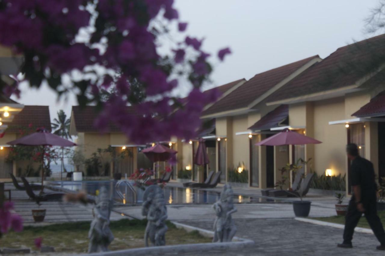 Belitung Holiday Resort Sijuk エクステリア 写真