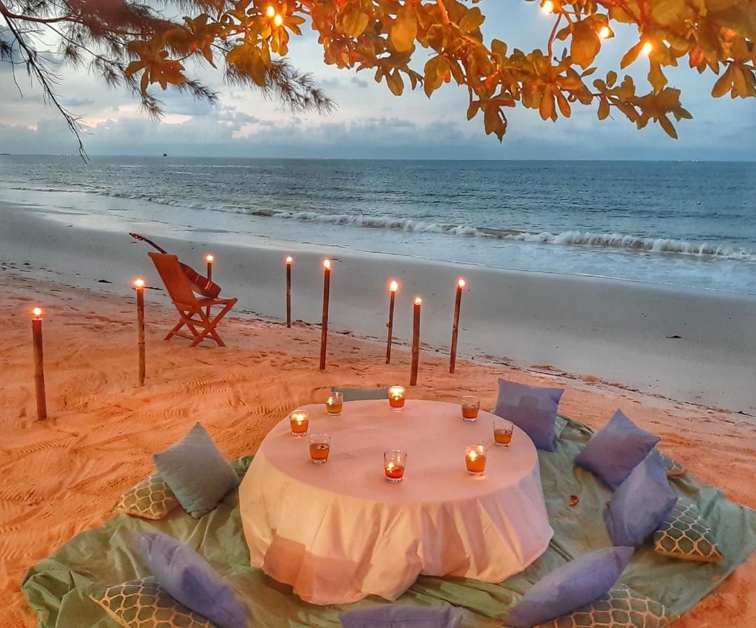 Belitung Holiday Resort Sijuk エクステリア 写真
